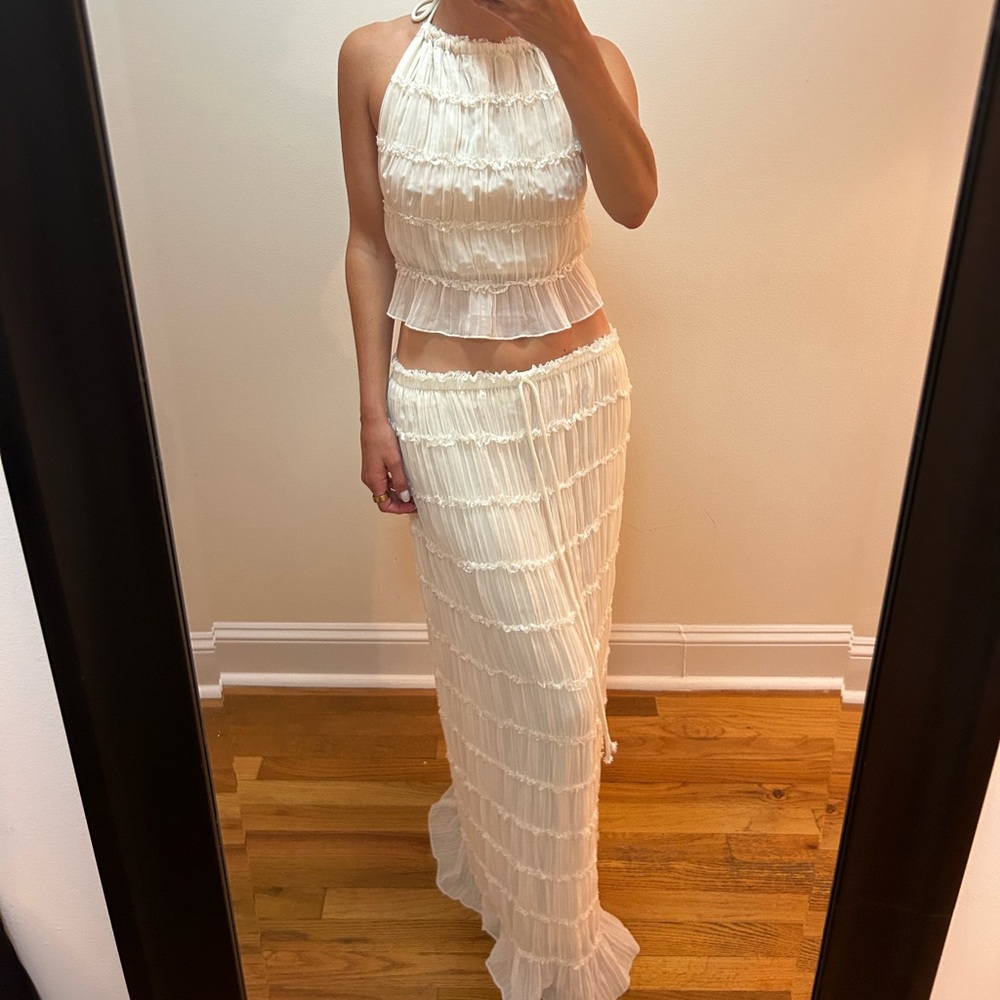 Elegant White Women's Skirt